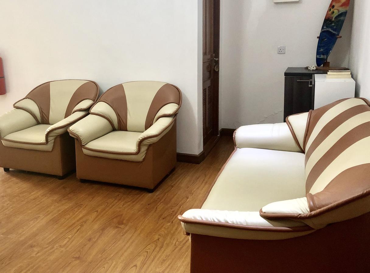 Holiday Mathiveri Inn Екстериор снимка