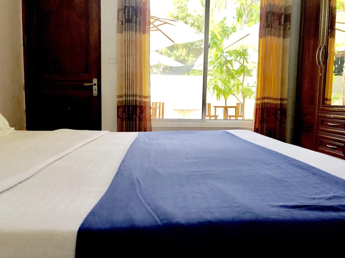 Holiday Mathiveri Inn Екстериор снимка